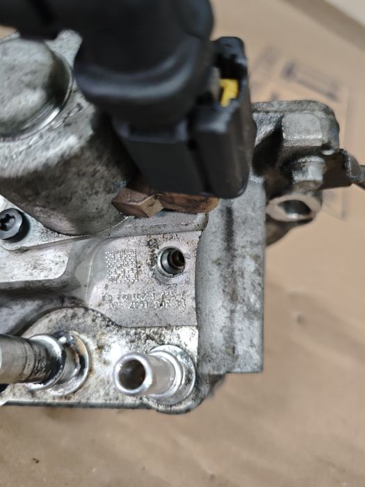 ГНП/помпа за високо налягане за Пежо,Ситроен,Ford 2.0hdi