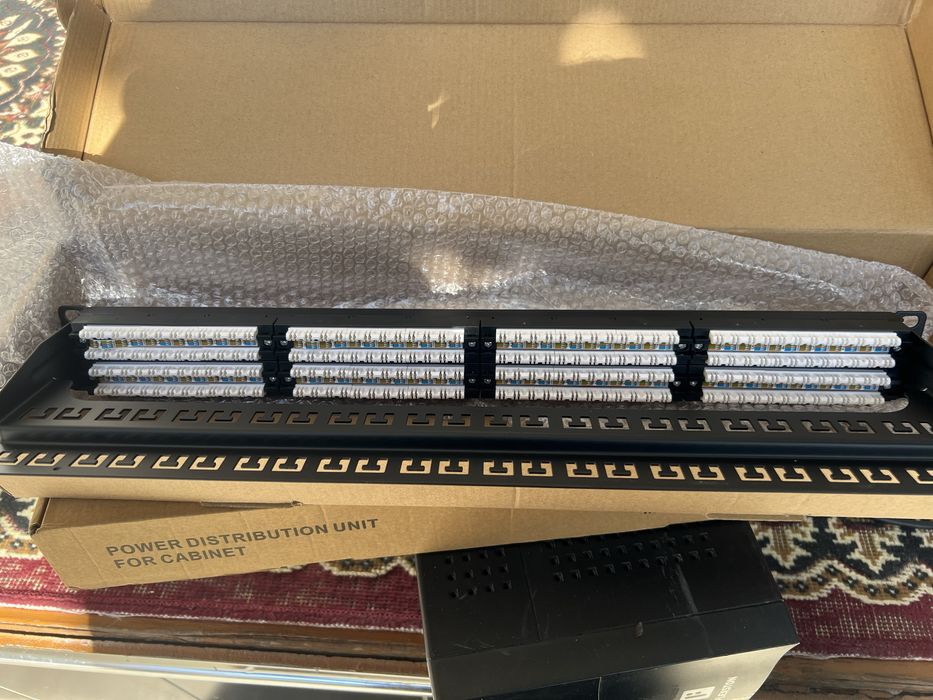 48port patch panel CAT6 RJ45 19” 1U
