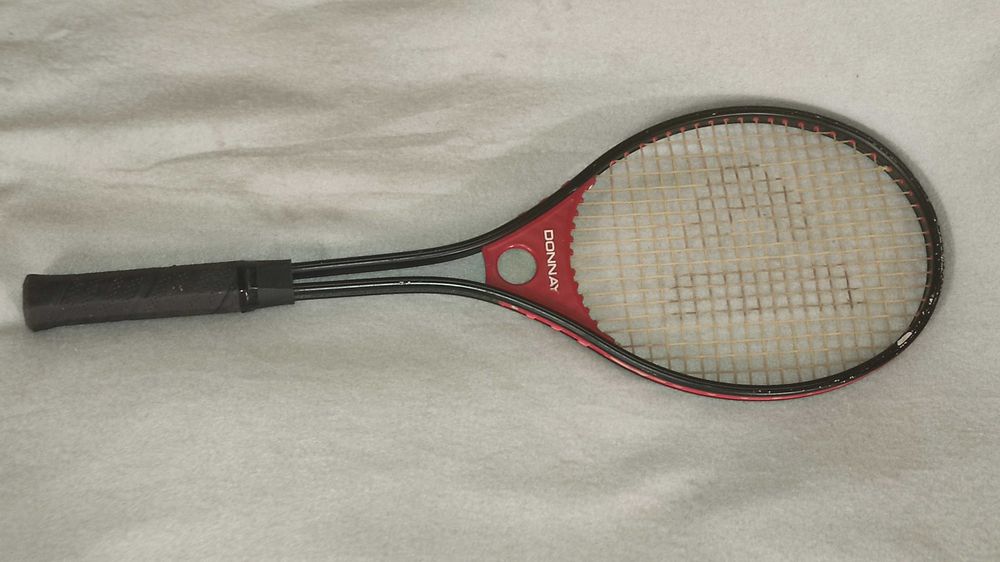 RACHETE TENIS CAMP  romanesti si straine