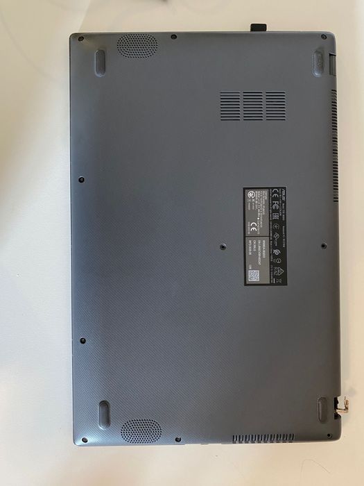 Laptop ASUS M509DA-BQ022, funcțional, pentru reparație