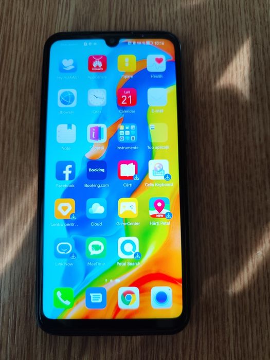 Vând telefon Huawei p30 lite