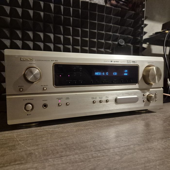 Топ състояние! Усилвател / Ресивър Denon AVR-1803 + дистанционно