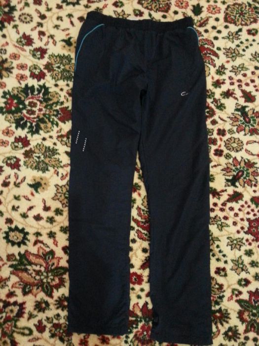 Новый спортивный костюм женский