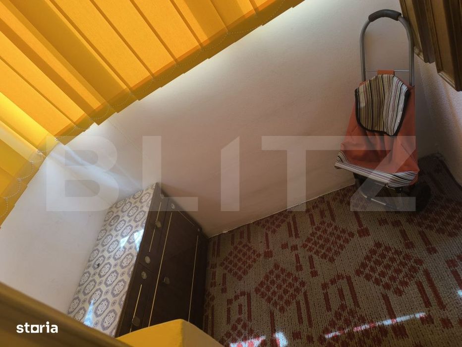Apartament de vanzare, cu 3 camere si 3 balcoane, 74 mp, zona Manastur