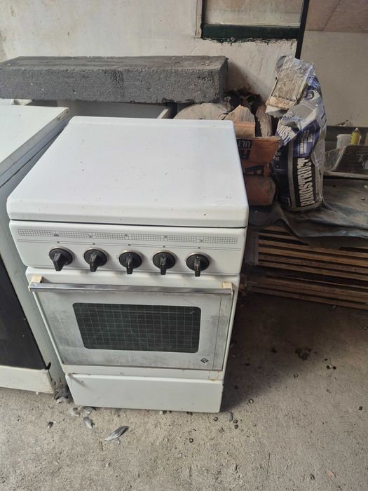 De vanzare aragaz