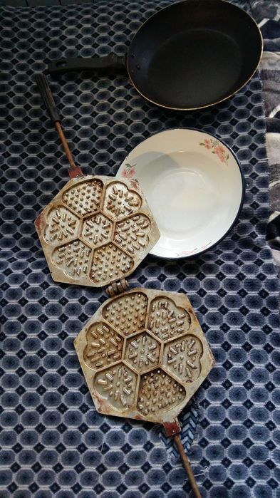 Сито ,  дуршлаг,  миски