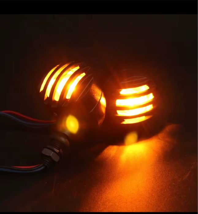 Semnalizari moto crom full metal cu grilaj chopper bobber cruiser etc