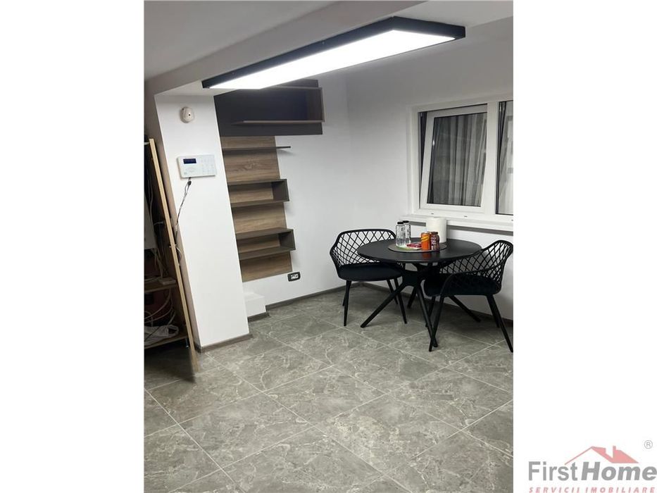 Spatiu birouri,cabinete,intrare stadala,zona Pompieri,76 mp utili
