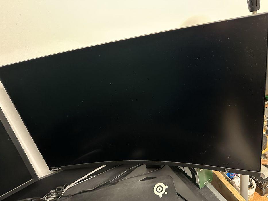 Monitor gaming Lenovo