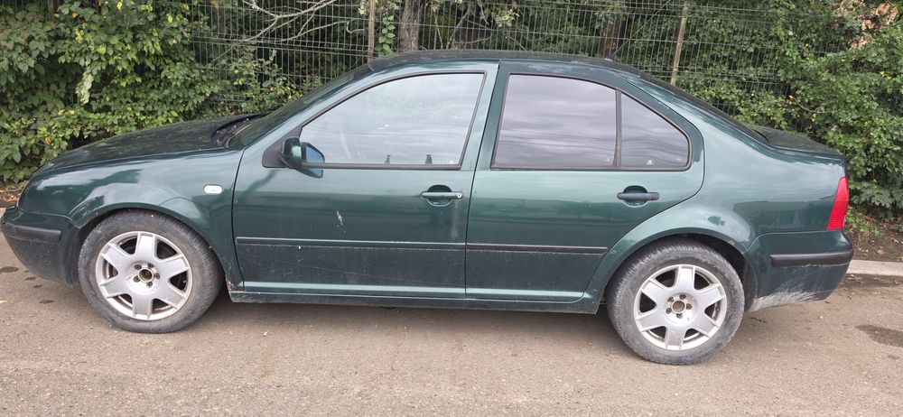 VOLKSWAGEN Bora 2002 — imagine 2
