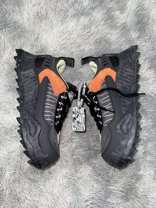 Off White Odsy 1000