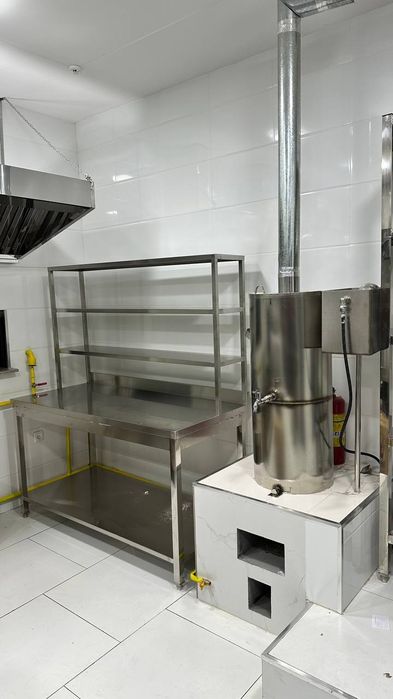 Нержавейка стол, зонт вытяжной, мойка, стелаж и т.