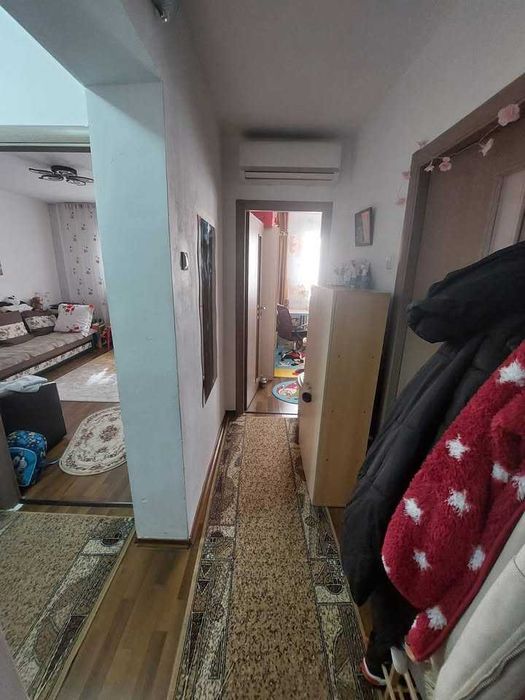 apartament de vanzare 3 camere