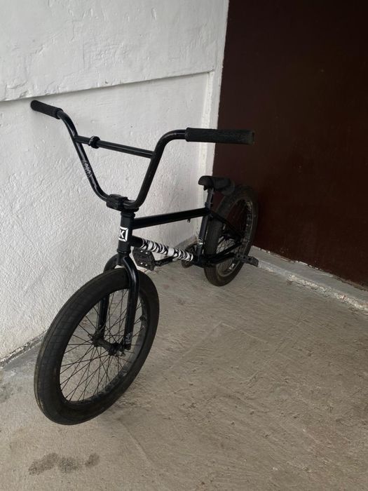 Велосипед kink bmx