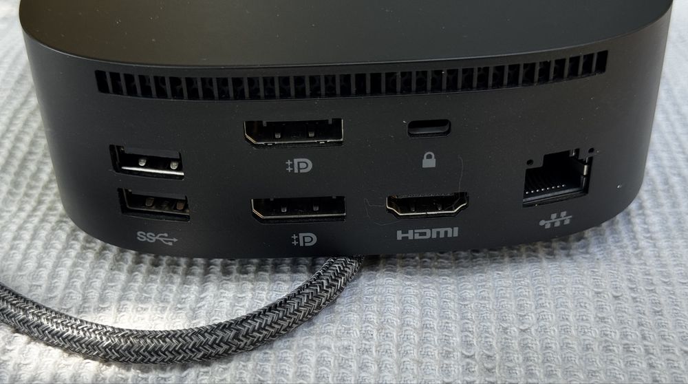 Докинг станция HP G5 200w КАТО НОВА