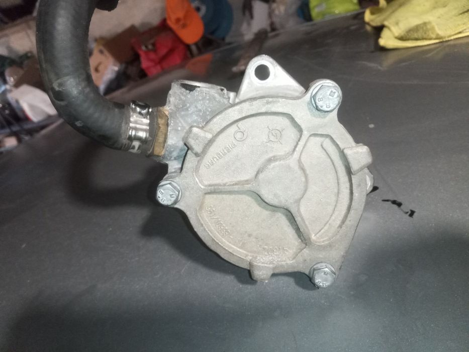 Вакуум помпа от алфа ромео alfa romeo 147 / 1.9 -129кс вакум, ваком