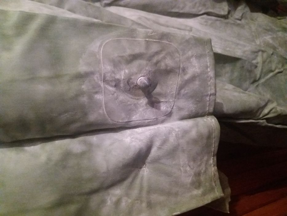 Pelerină militară pentru ploaie