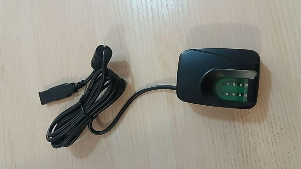 Сканер отпечатков пальцев Futronic FS80H