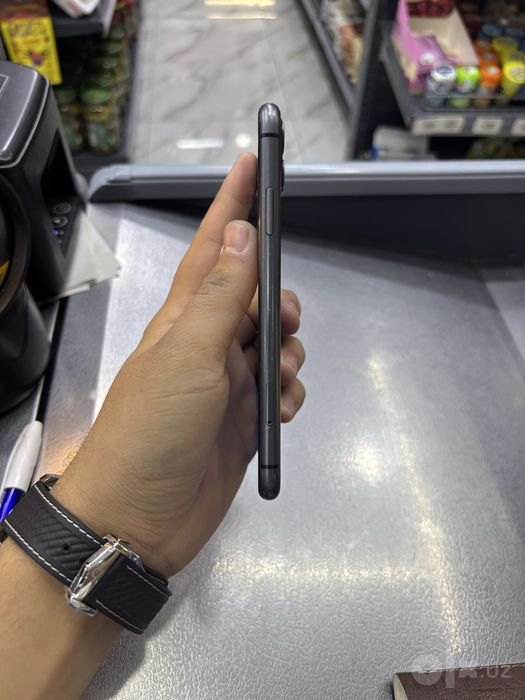 Iphone 11 KHA srochnaaa