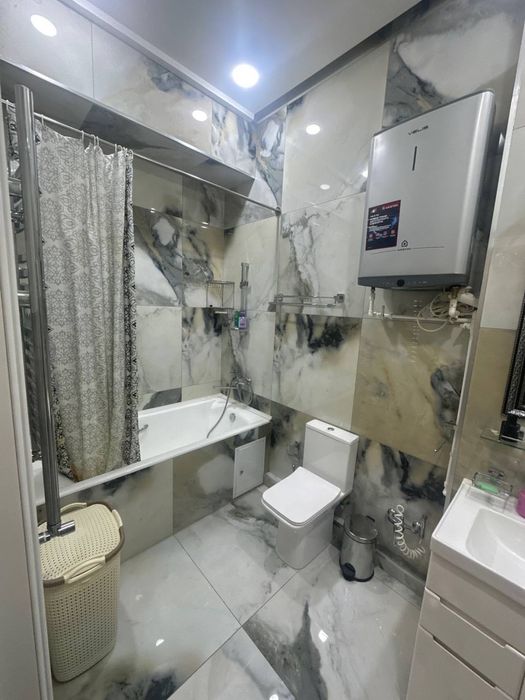 Продажа квартиры в центре  118м2 3/2/9 ул Катта Мирабад Новостройка