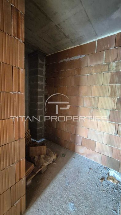 Продава се Тристаен апартамент в Пловдив, Кючук Париж - 101 кв.м за 1256 €/кв.м - Снимка #5