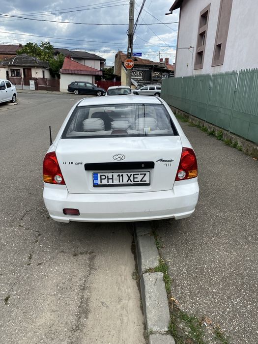 hyunday accent berlina