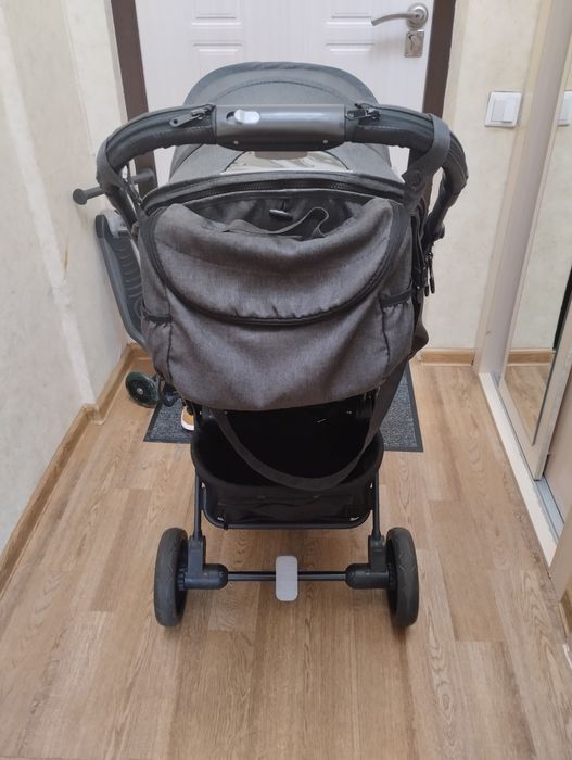 Продам детскую коляску