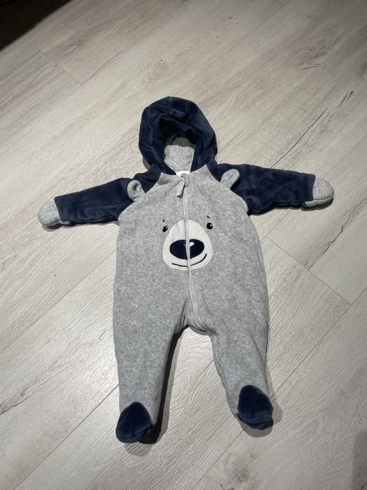 Продам детские комбинезоны