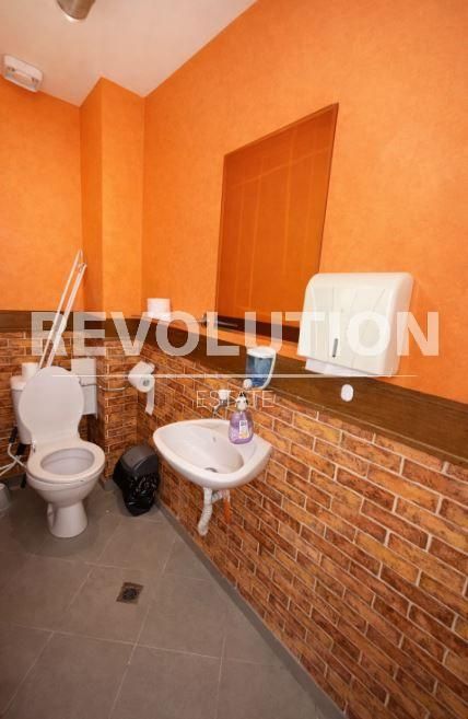 Заведение в района на Цветен квартал!