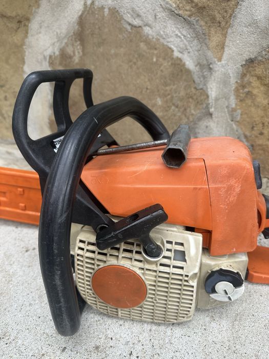 Бензинова резачка STIHL 230