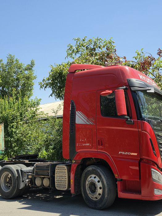 Hyundai xcient 520