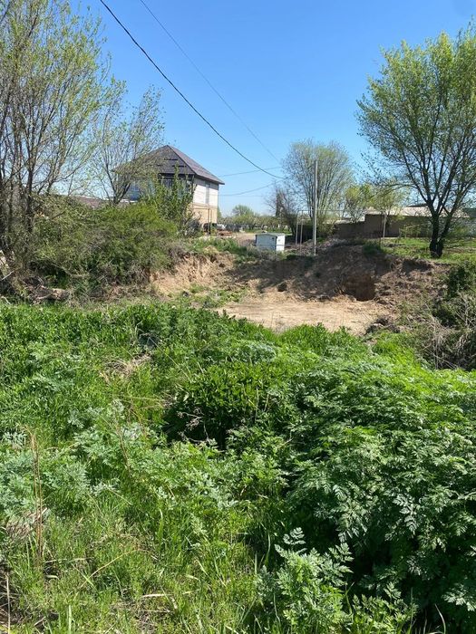 Продам 2 участка