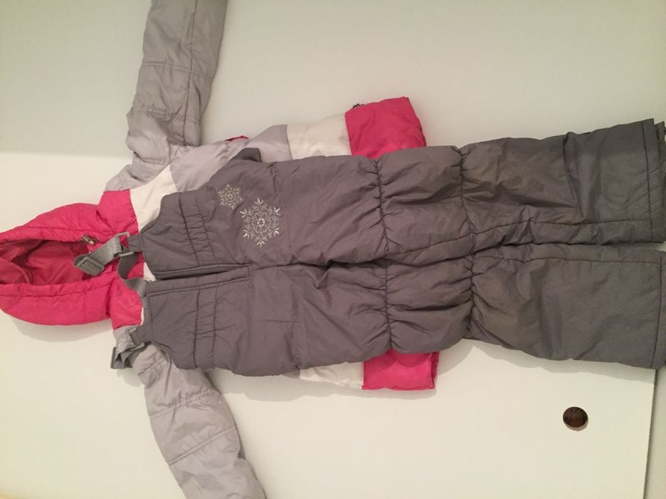 Зимний костюм для девочки