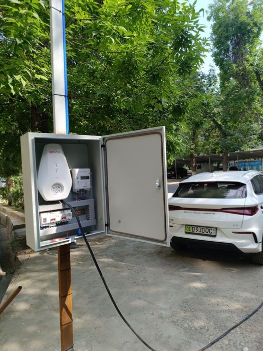 Установка зарядное устройство для Электромобилей