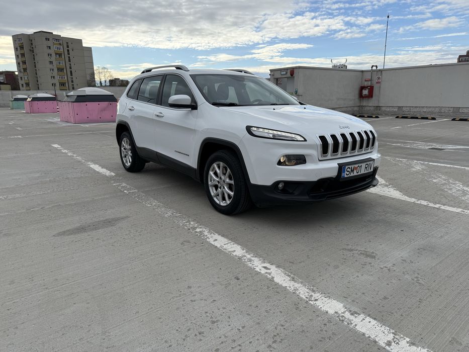Vand Jeep Cherokee 2016 verificat Carvertical