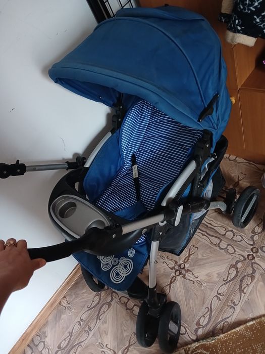 Продам коляску срочно