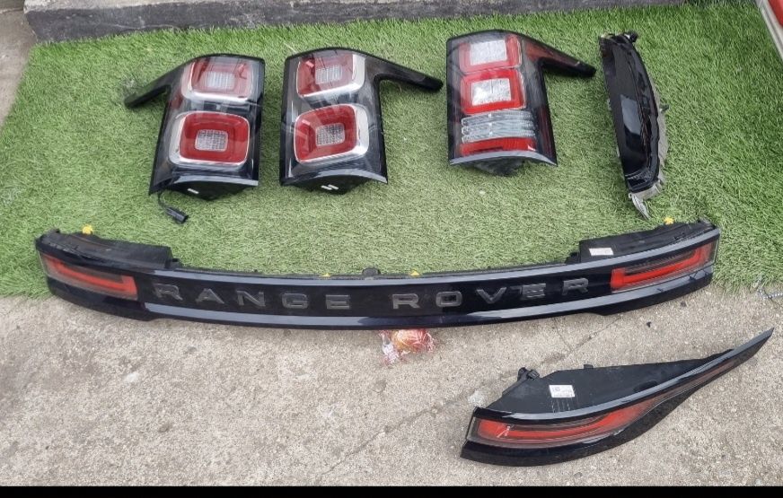 Vând  stopuri de range  rover velar , vogue, sport.