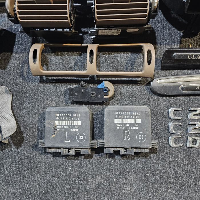 piese mercedes-benz w203