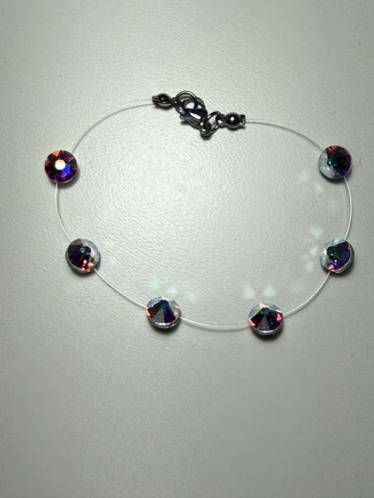 Бижута сваровски, колие, гривна  на нежна прозрачна корда.