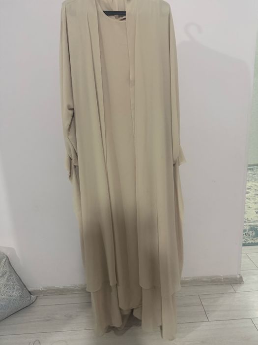 Платье разные цены чистые 5000