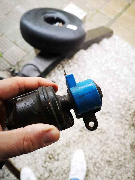 Продавам газова бутилка за автомобил