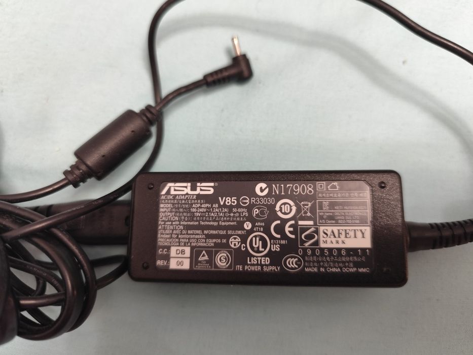 Încărcător laptop ASUS