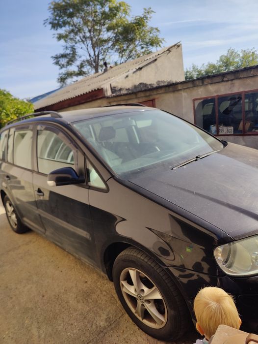 VOLKSWAGEN Touran 2004 — imagine 5