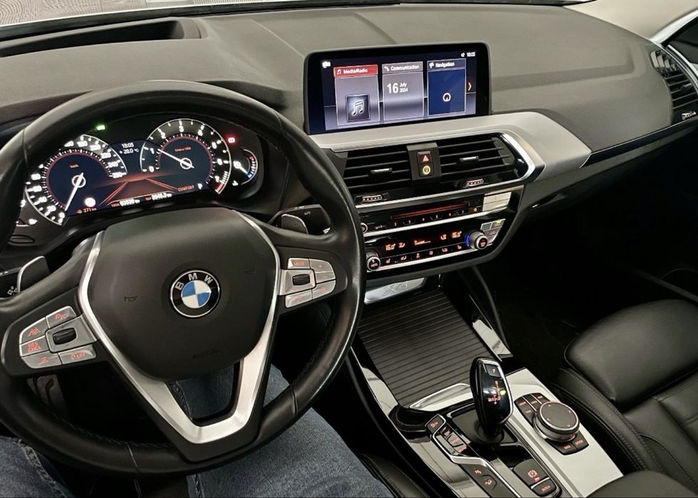 Cutie automata, navigatie mare, 93.000 km