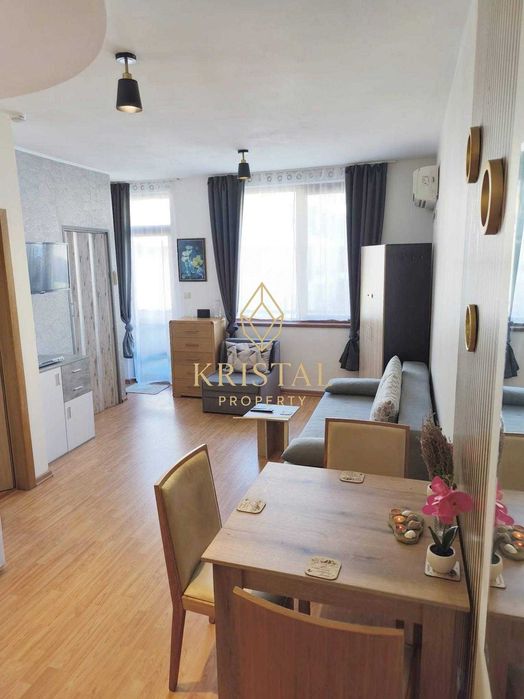 Продава се Двустаен апартамент в Свети Влас - 60 кв.м за 804 €/кв.м - Снимка #1