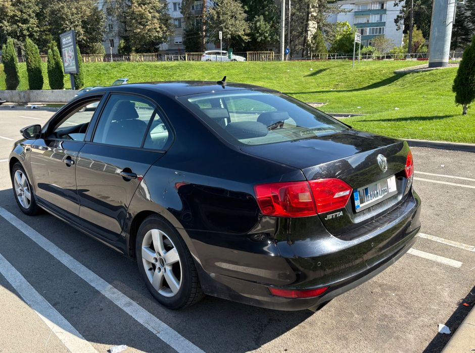VW Jetta 2011 – bine întreținut, preț negociabil