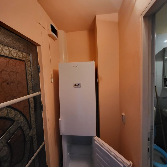 Inchiriez garsoniera