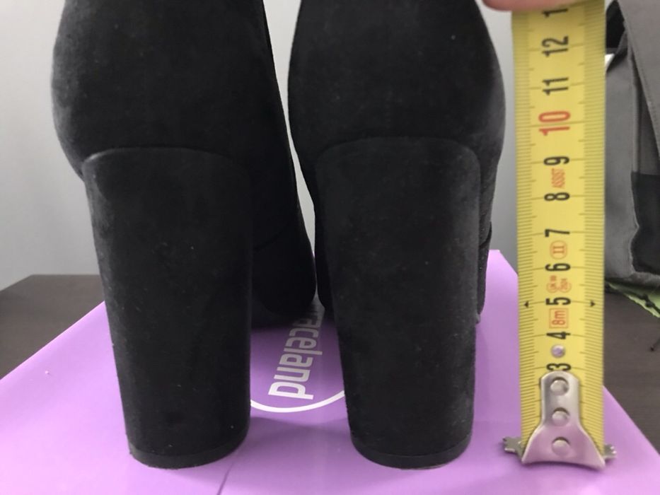 Дамски боти размер 39