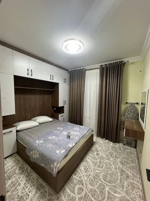 ОЧЕНЬ СРОЧНО!!! Сдается 2х комнатная квартира в  ЖК Ассалом сохил!