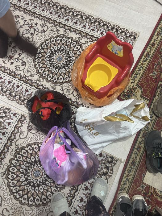 Игрушки 5 пакетов и тттт